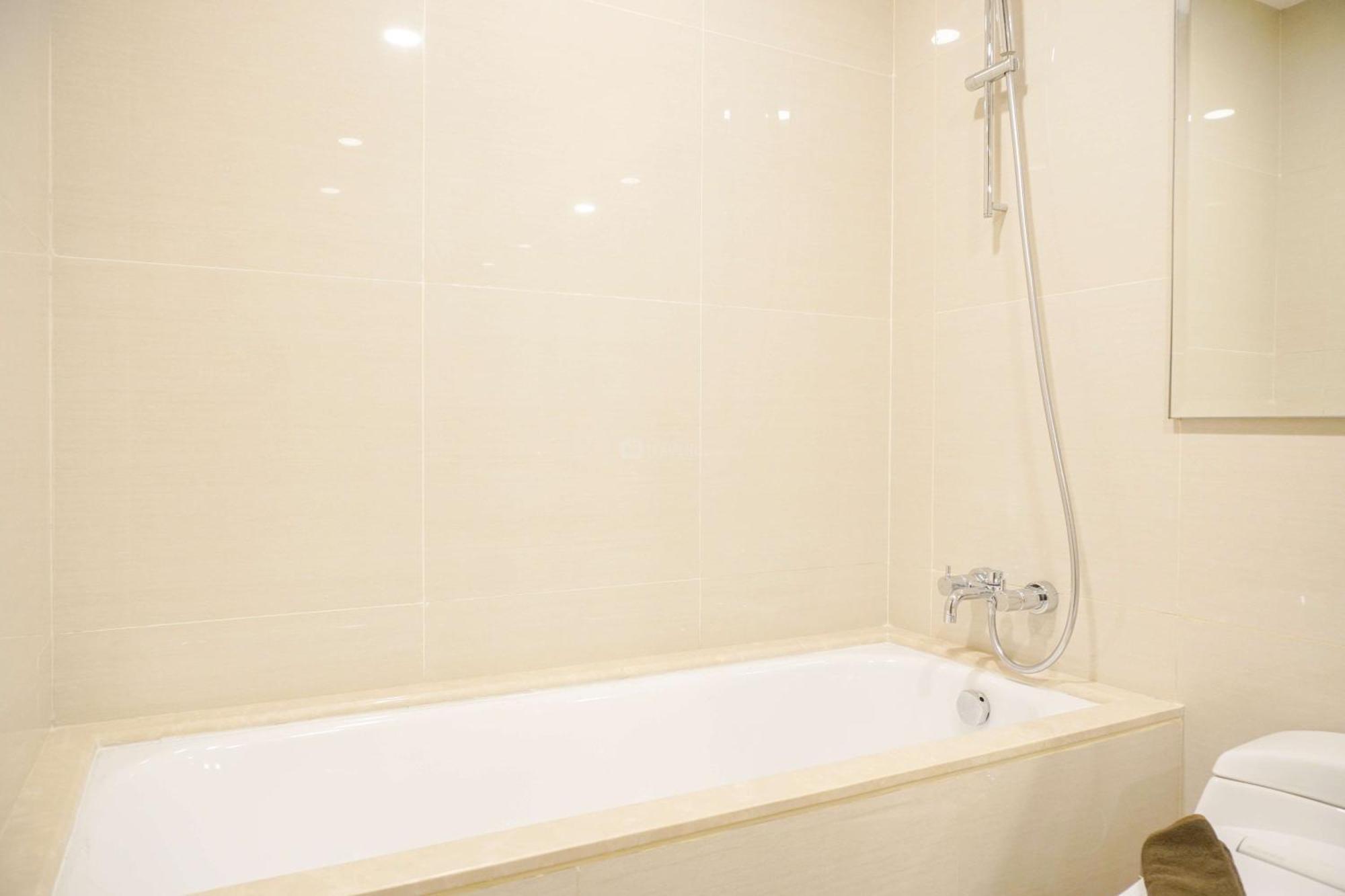 Apartment Spacious And 3br At 28th Floor Casa Grande By Travelio *