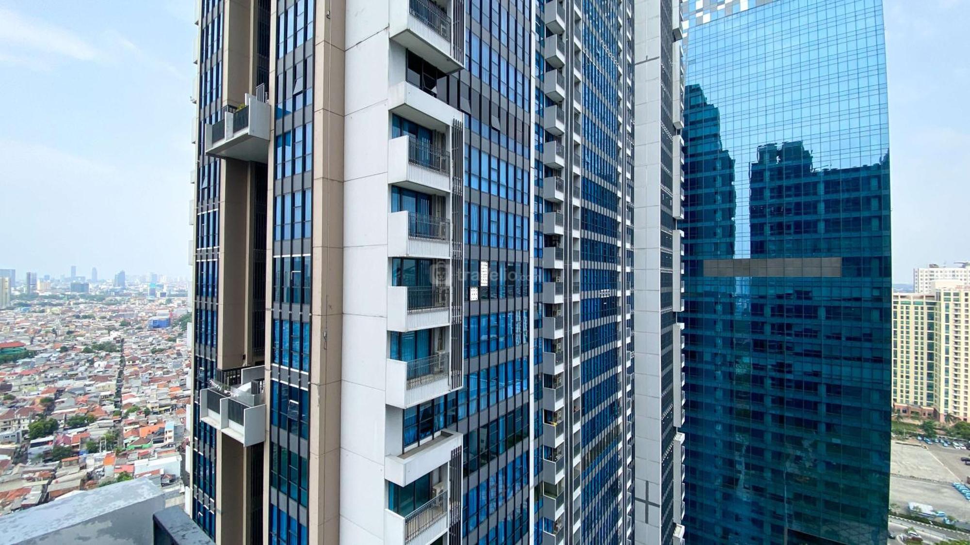 Apartment Spacious And 3br At 28th Floor Casa Grande By Travelio